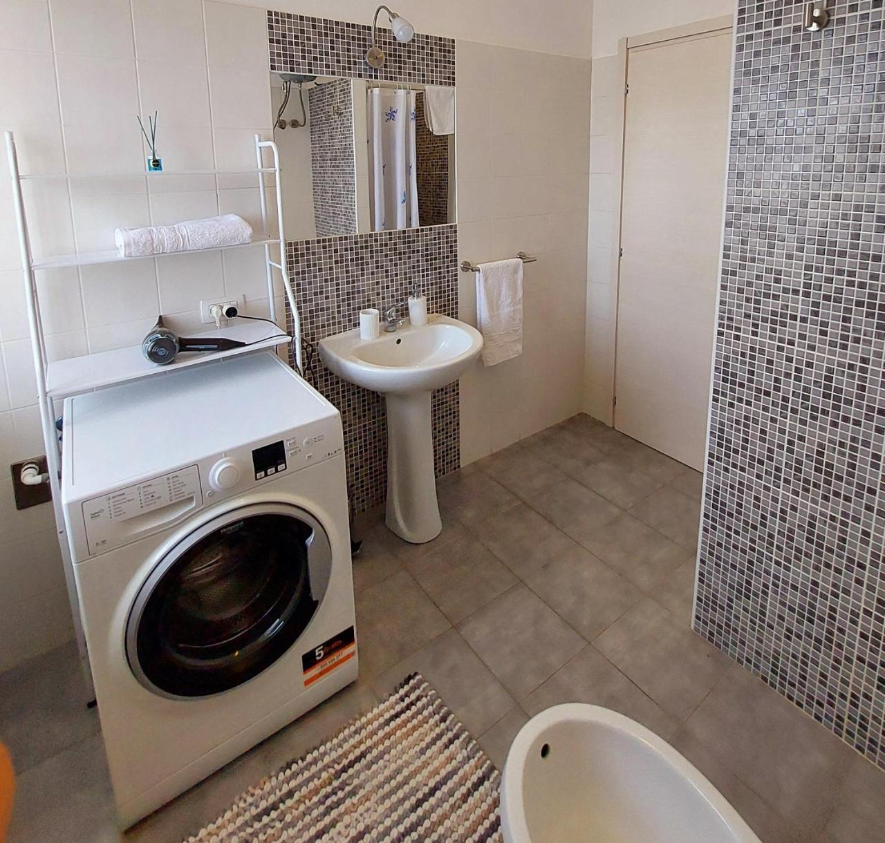 La Pintadera Sarda Apartment Карбония Екстериор снимка
